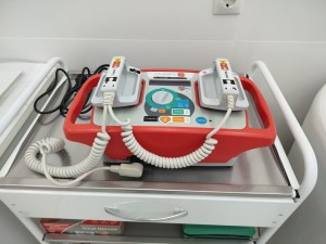 Дефибриллятор