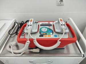 Дефибриллятор